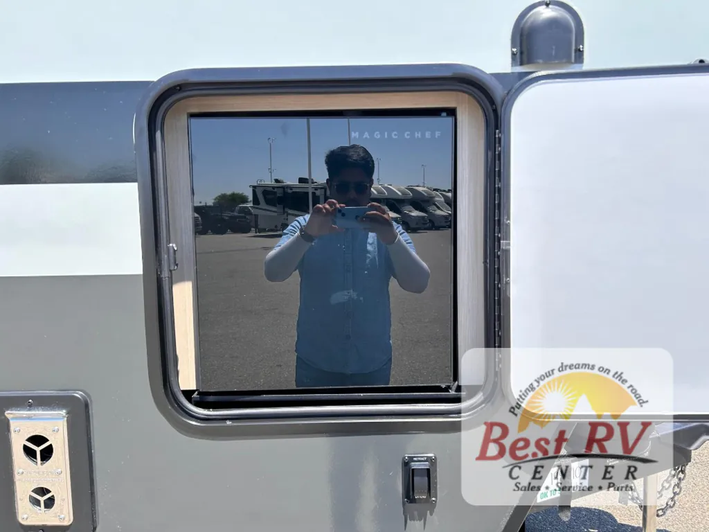 2026 Forest River Rockwood Mini Lite 2523MBR, Photos photo 3