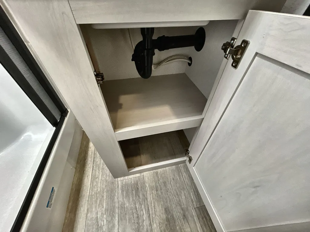 2026 Forest River Solaire 3060RKTS, Photos photo 9