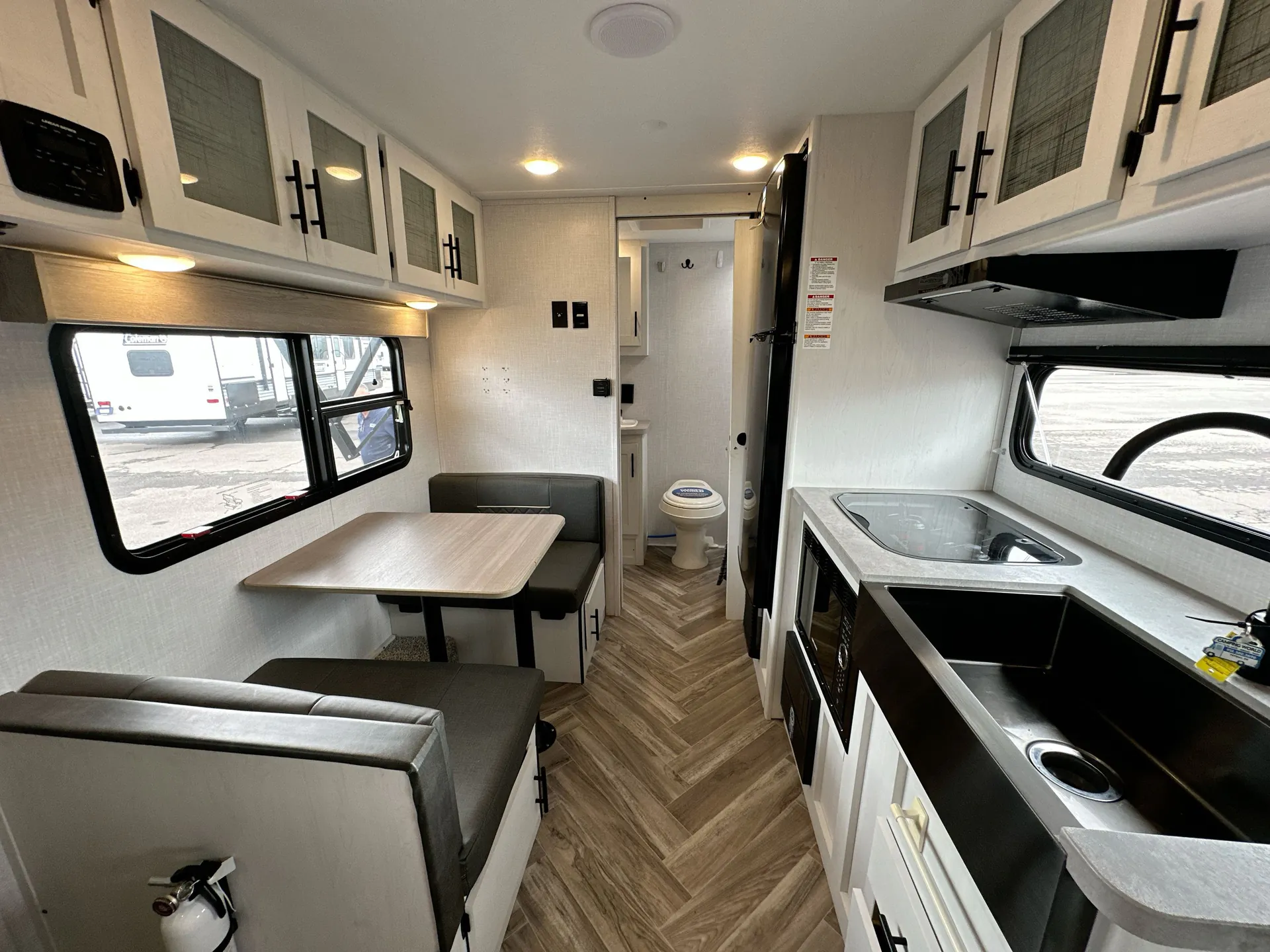 2023 Dutchmen Coleman Rubicon 1748RB — living area main