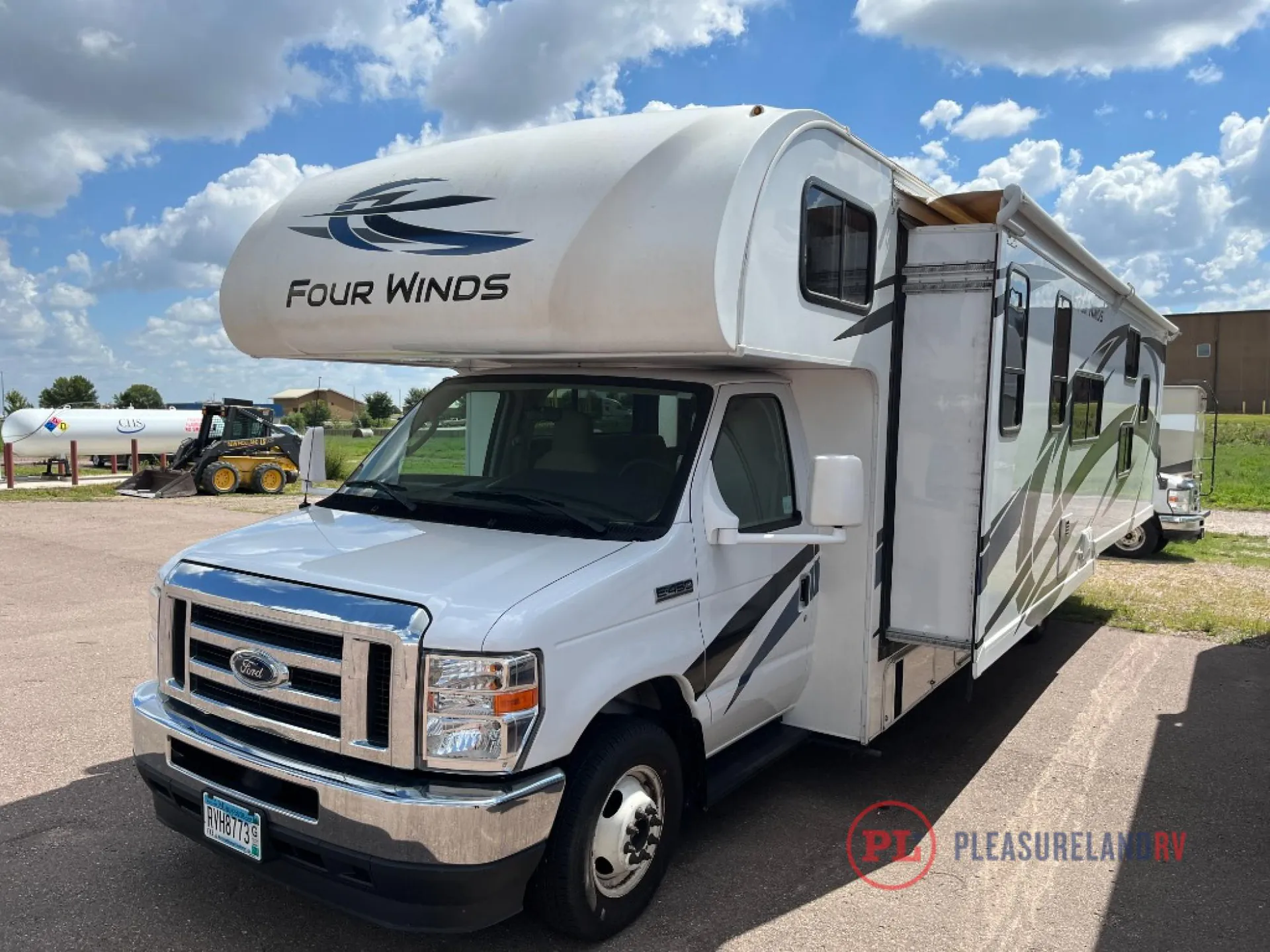 2023 Thor Motor Coach Four Winds 31EV - Photo 3