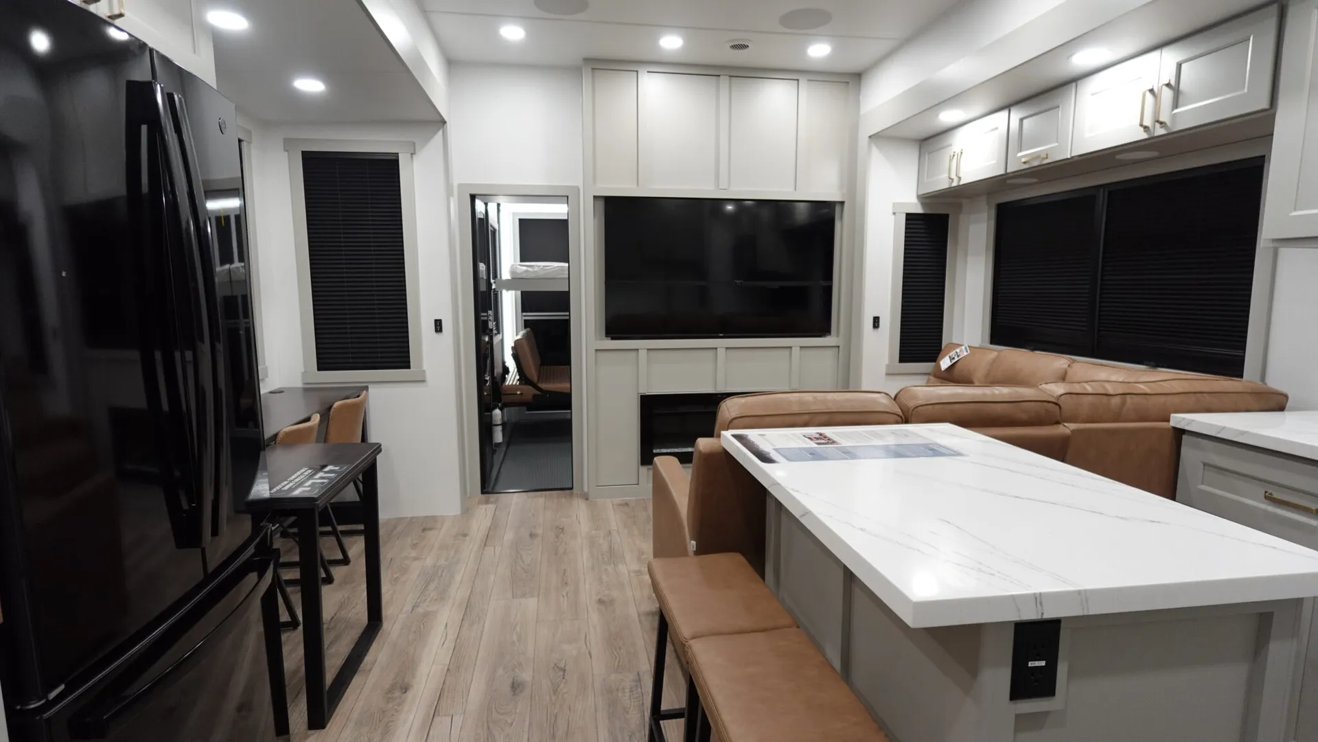 2026 Brinkley Model G 4150 - Photo 3