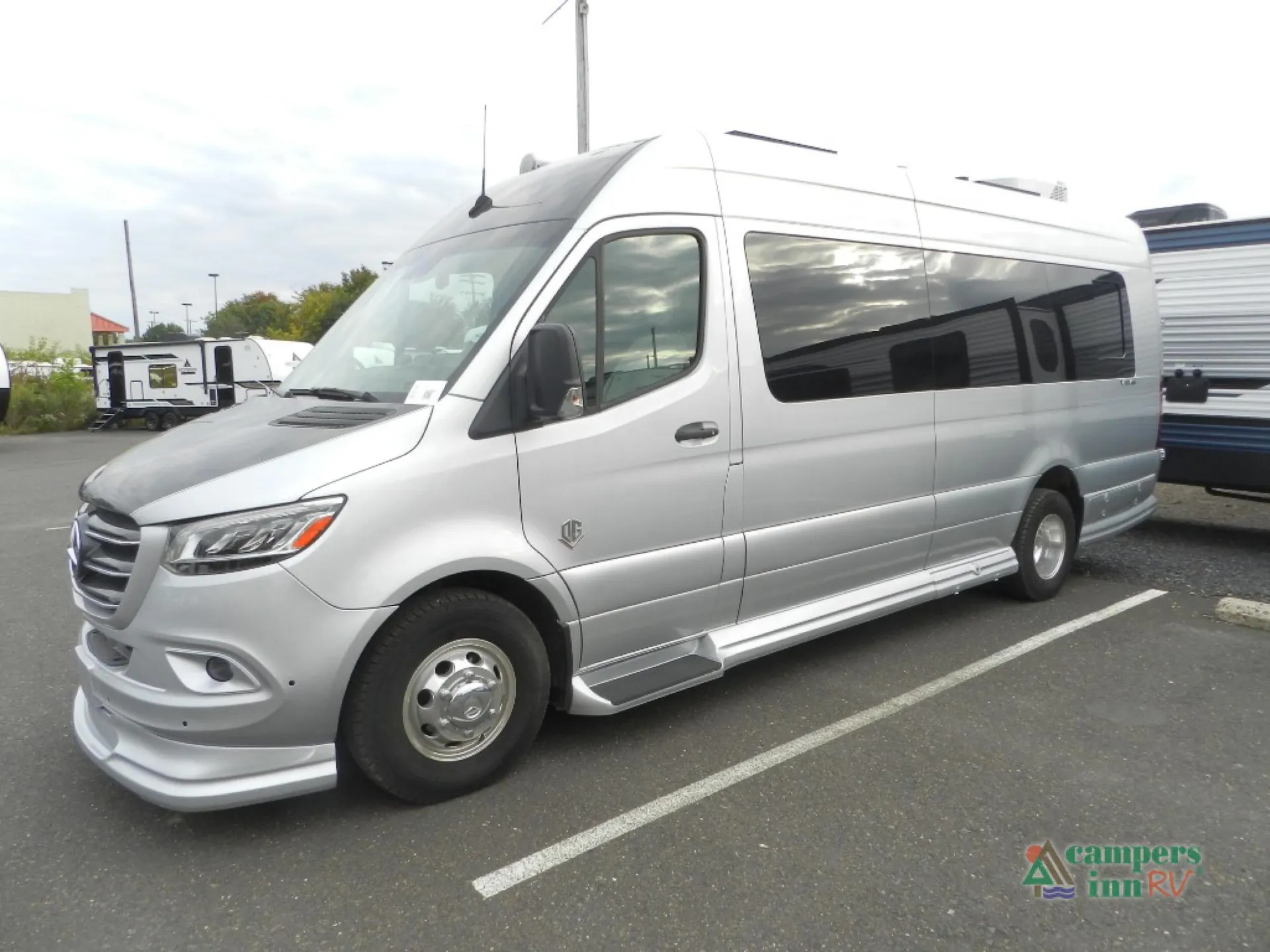 2025 OGV Luxury Coach V-RV 7RL — Photo 1