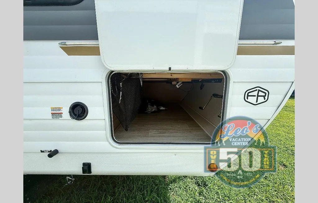 2026 Forest River Wildwood X-Lite 300ICE, Photos photo 7