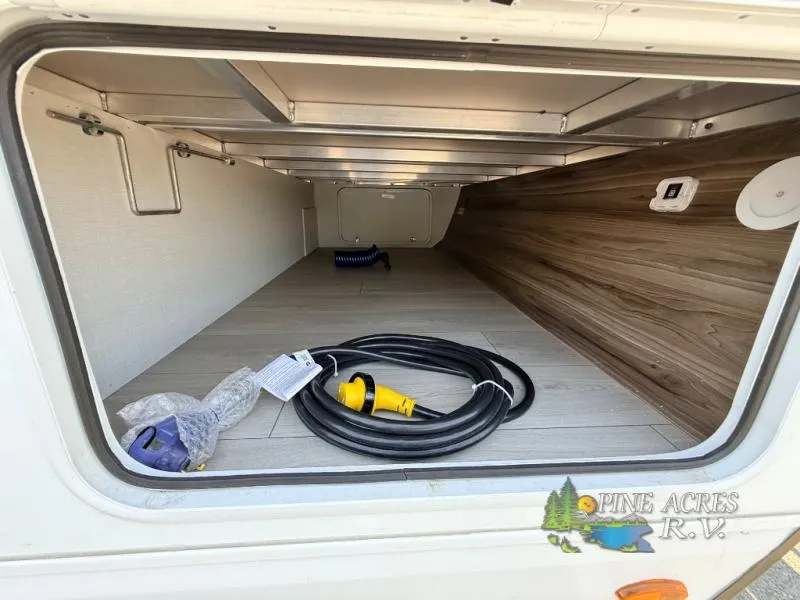 2027 KZ Connect SE 221RKSE - Photo 2