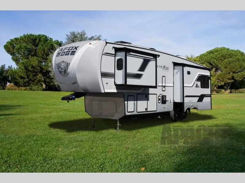 2027 Northwood Arctic Fox Edge 325MK - Photo 2