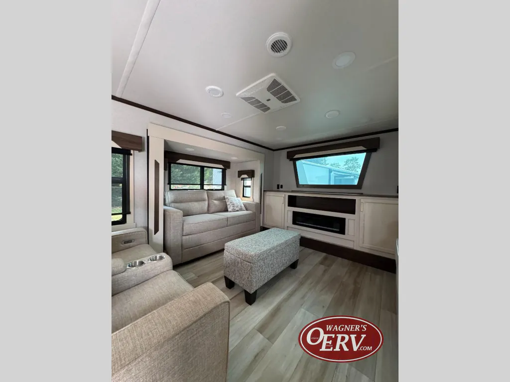 2025 Forest River Cedar Creek 370FL, Photos photo 10