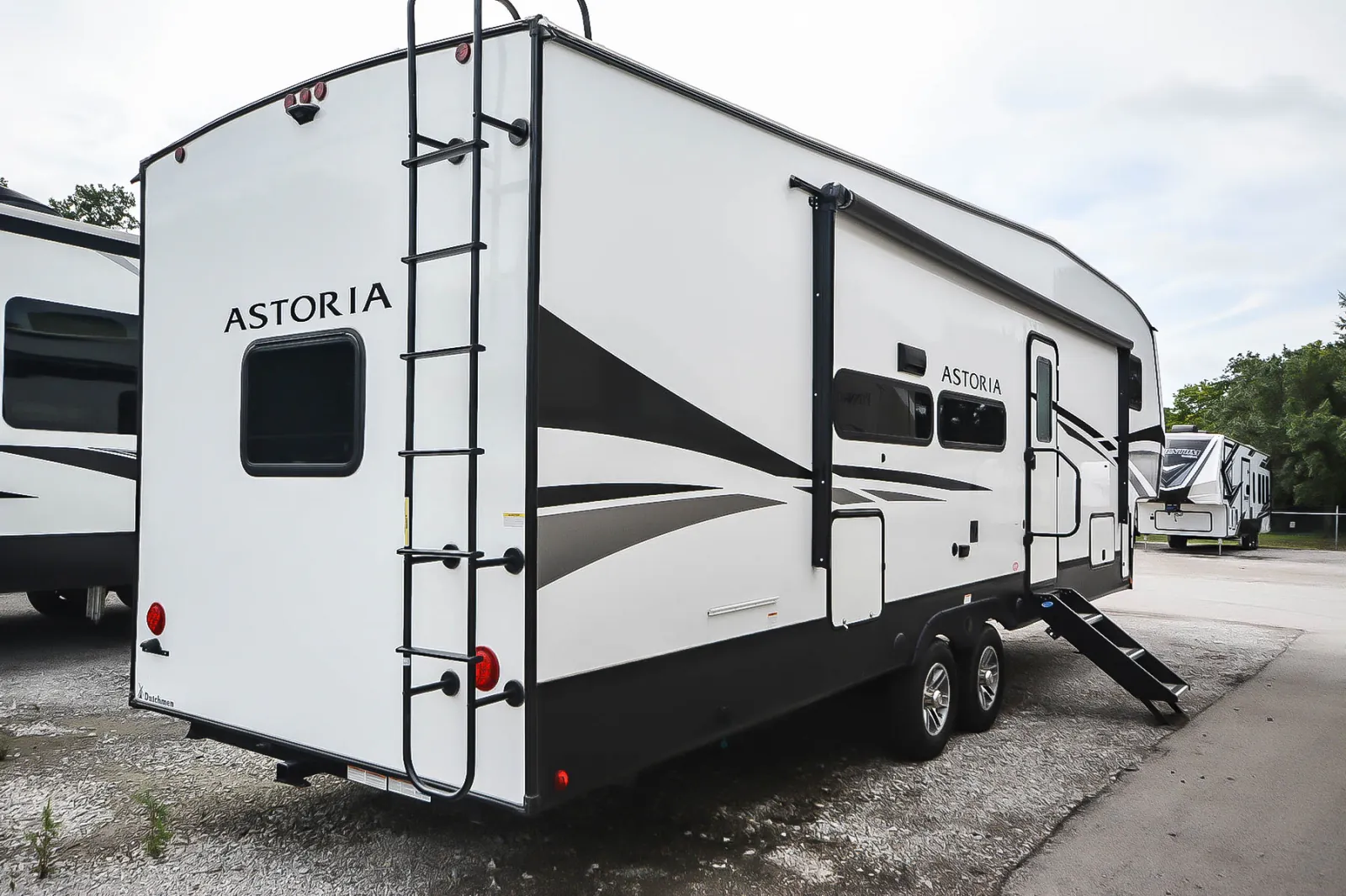 2025 Dutchmen Astoria 298BH - Photo 4
