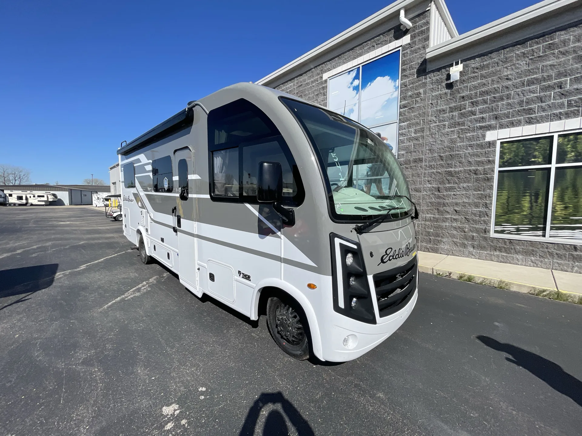 2027 Thor Motor Coach Freedom Eddie Bauer EB24 - Photo 2