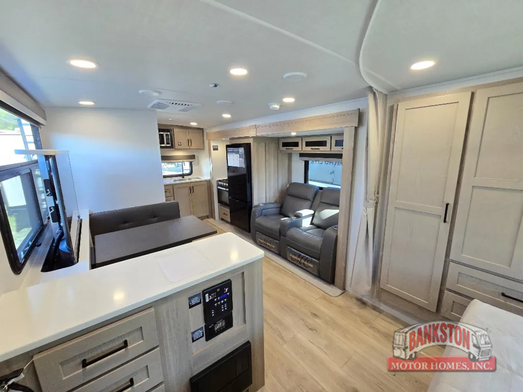2026 Forest River Flagstaff Micro Lite 25FBD, Photos photo 12