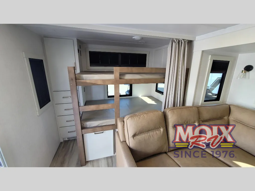 2027 Brinkley Model I 290, Photos photo 13