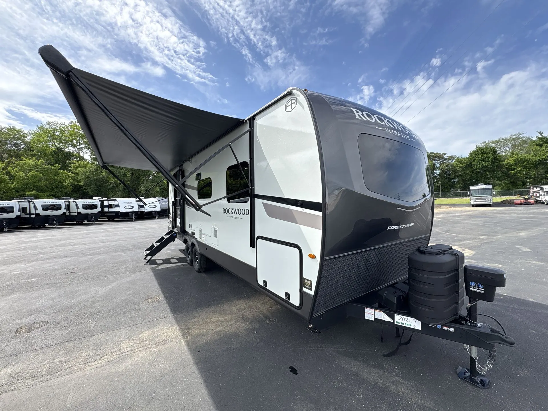 2026 Forest River Rockwood Ultra Lite 2606WS - Photo 2