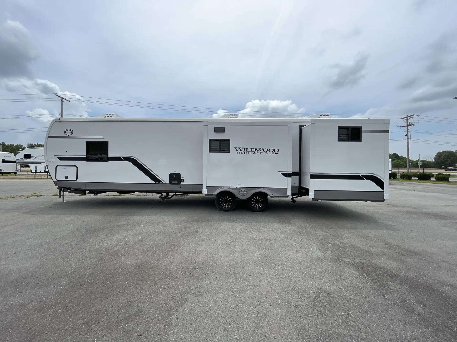 2027 Forest River Wildwood Heritage Glen 310BHI — campside