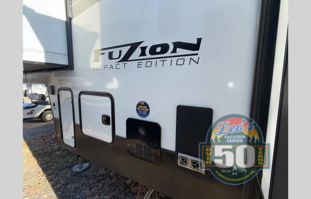 2025 Keystone Fuzion Impact Edition 367 - Photo 3