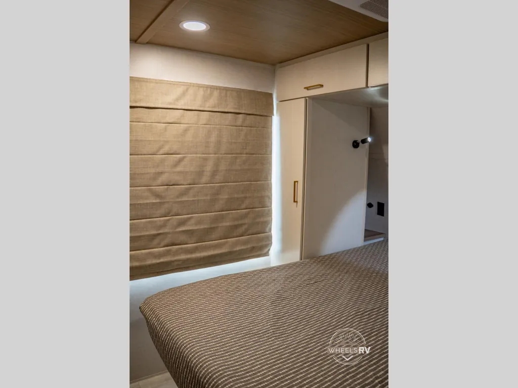 2027 Forest River Vibe 3400BH, Photos photo 14