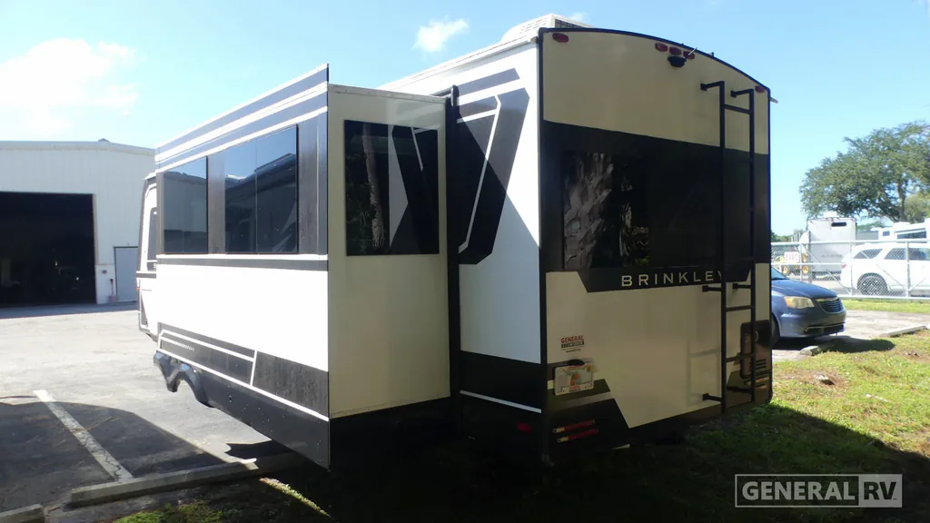 2025 Brinkley Model Z AIR 285, Photos photo 3