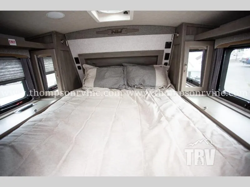2027 Northwood Arctic Fox Camper 865 - Photo 4