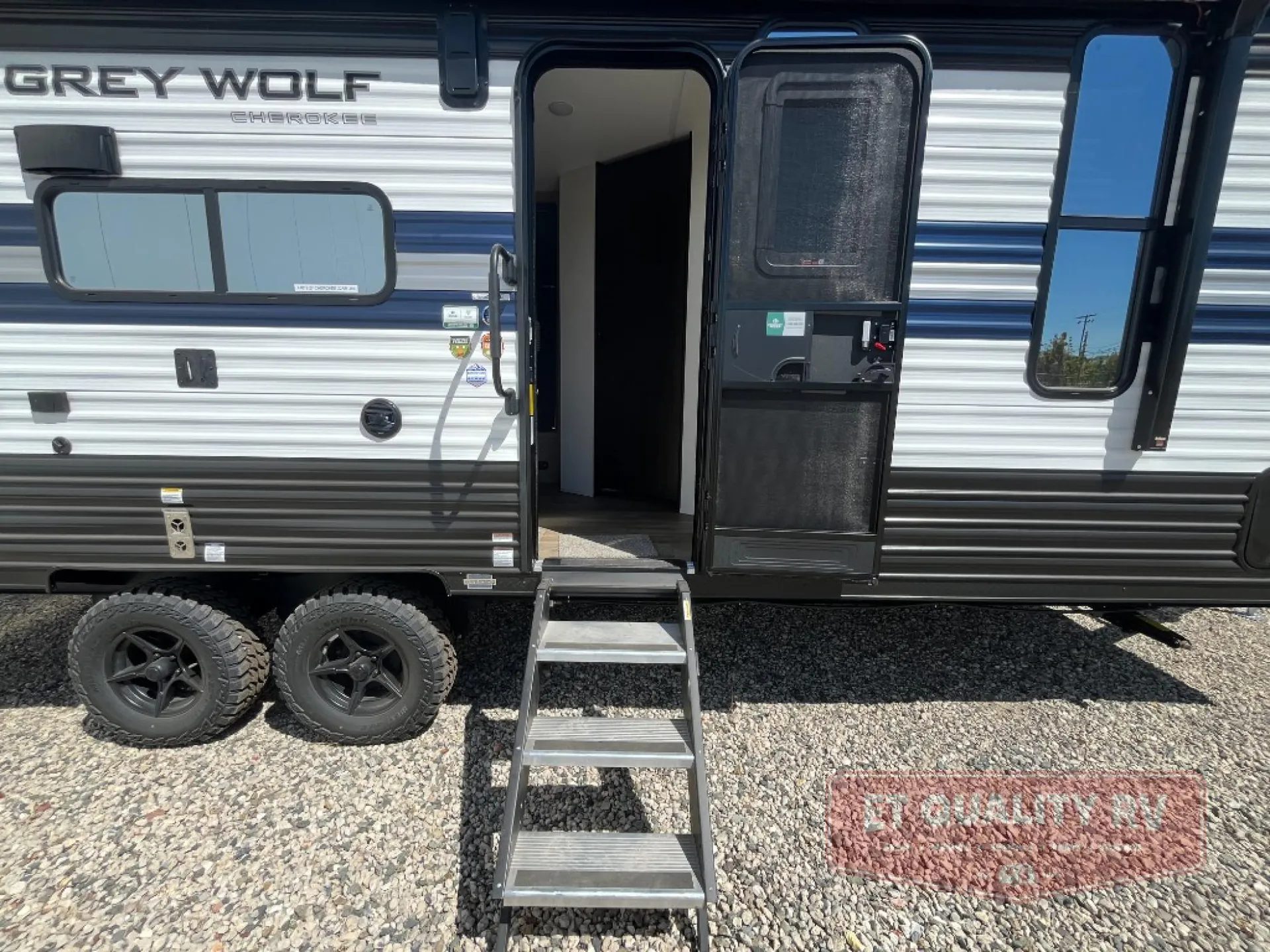 2027 Forest River Cherokee Grey Wolf 22RR — Photo 7
