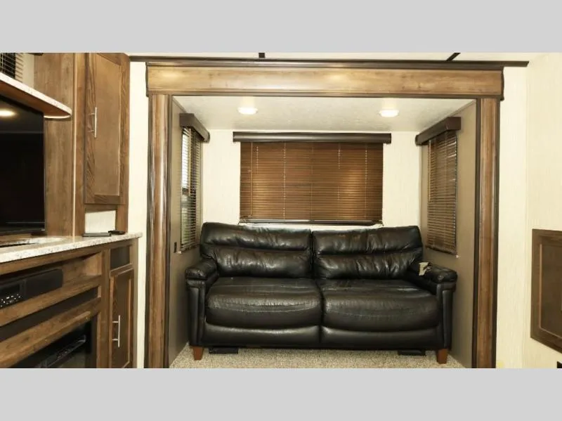 2020 CrossRoads Volante 3861BL - Photo 4