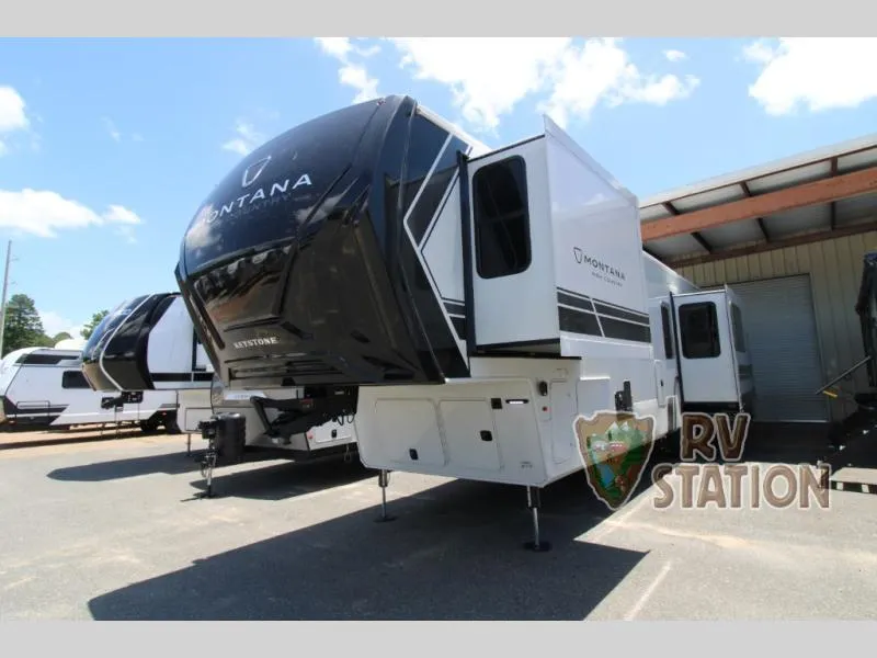 2027 Keystone RV Montana High Country 391TB - Main photo