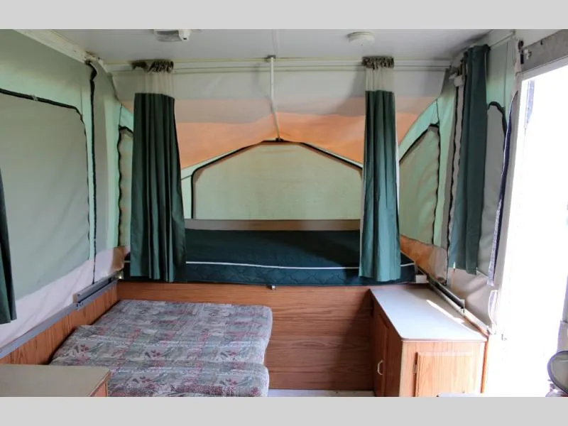 2003 Forest River Rockwood Freedom 1940F - Photo 4