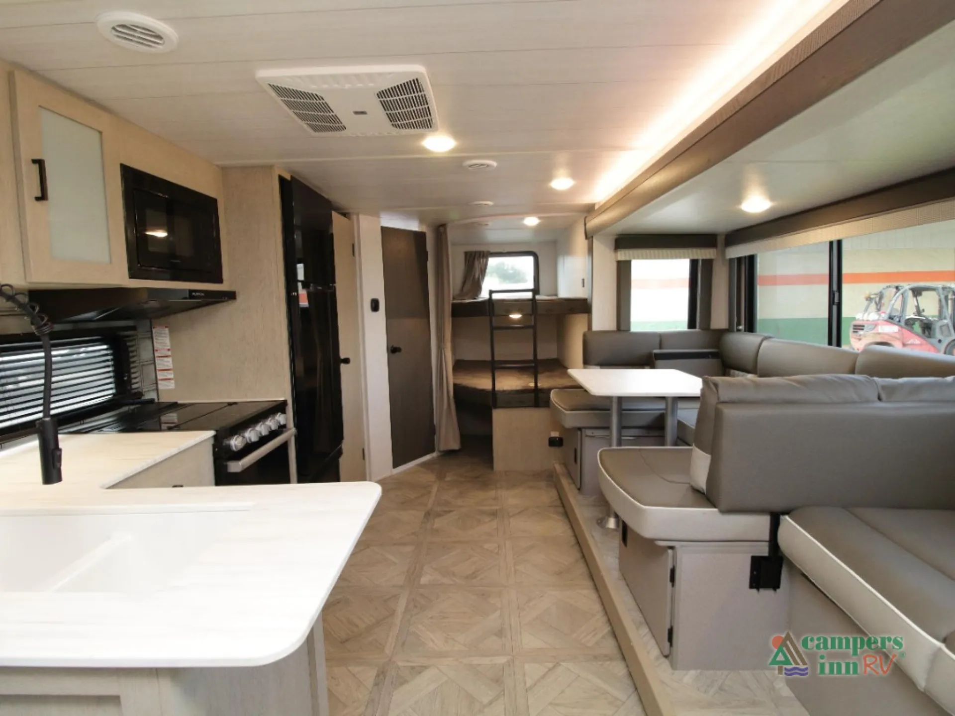 2024 Forest River Wildwood 263BHXL — Photo 5
