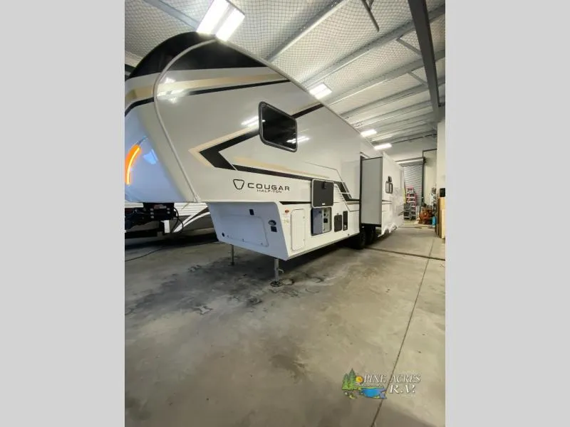 2026 Keystone RV Cougar Half-Ton 26RES - Photo 4