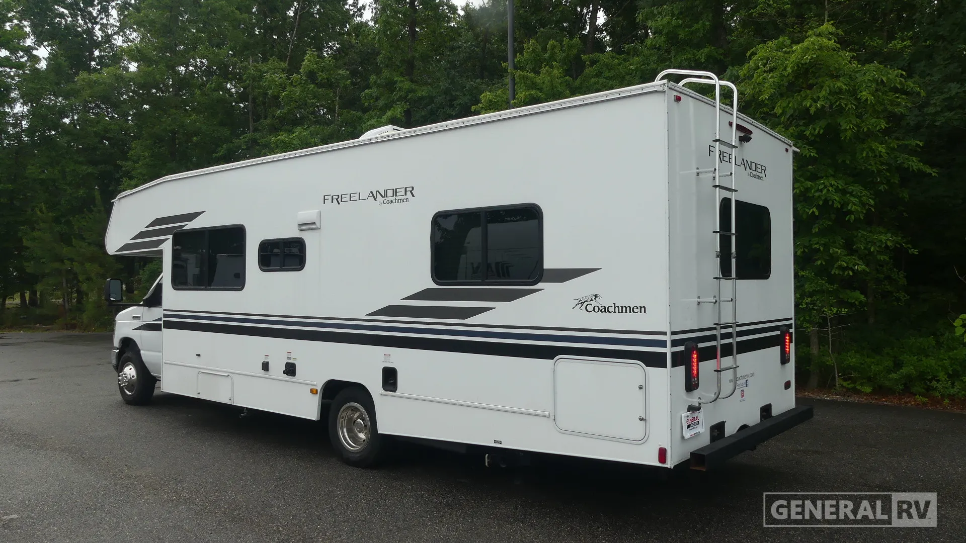 2021 Coachmen Freelander 27QB - Photo 4