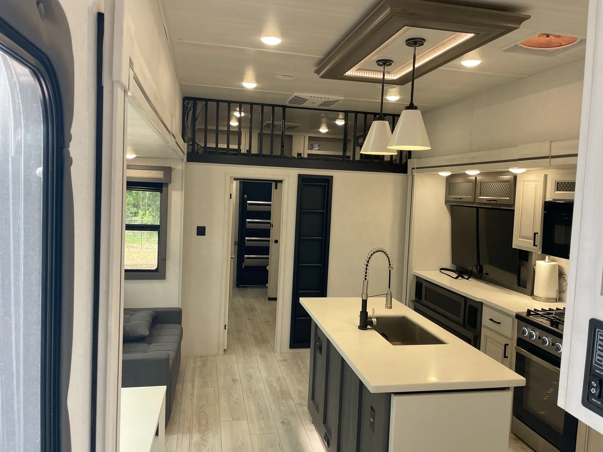 2025 East to West Ahara 390DS — living area main