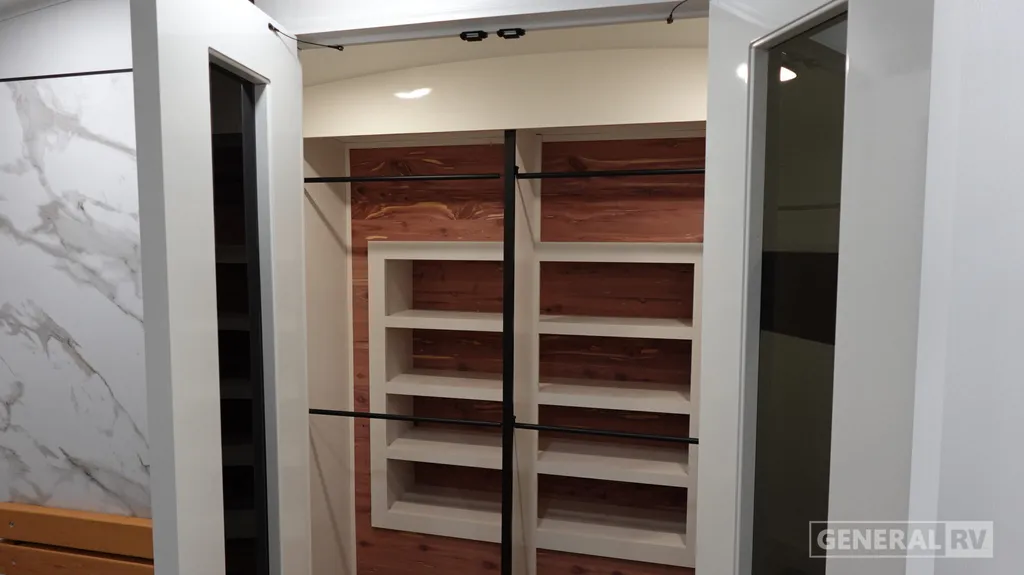 2027 Jayco Pinnacle 36FBTS, Photos photo 8