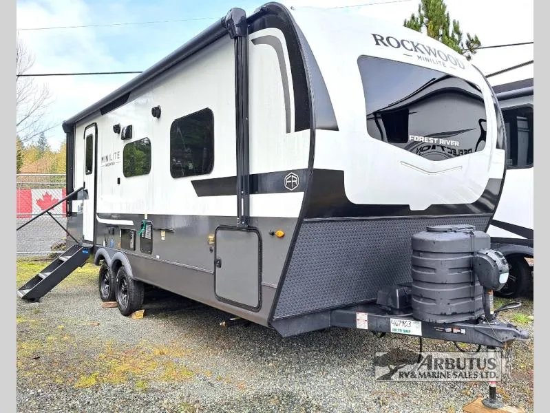 2026 Forest River Rockwood Mini Lite 2511S - Photo 2