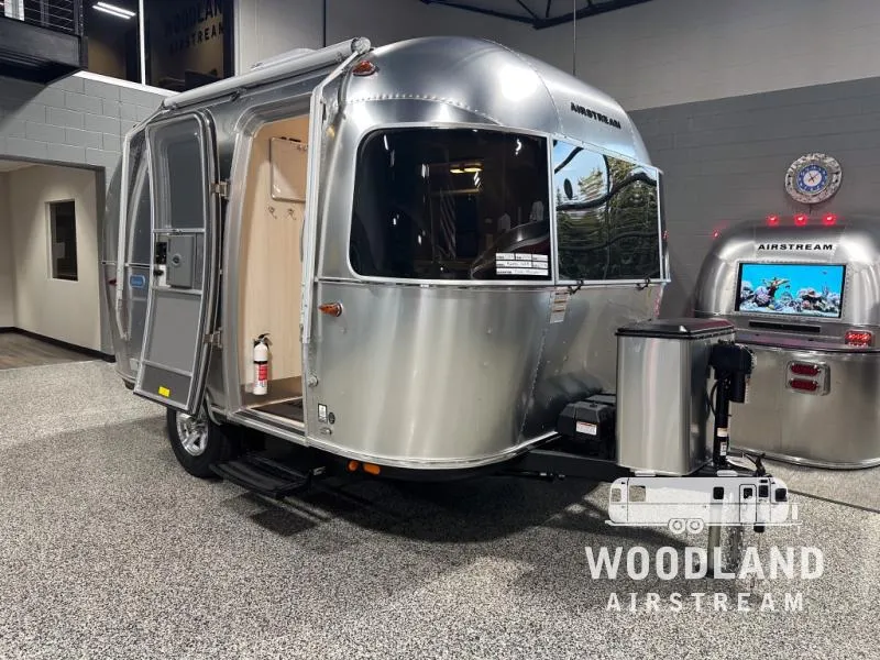 2026 Airstream Bambi 16RB - Photo 2