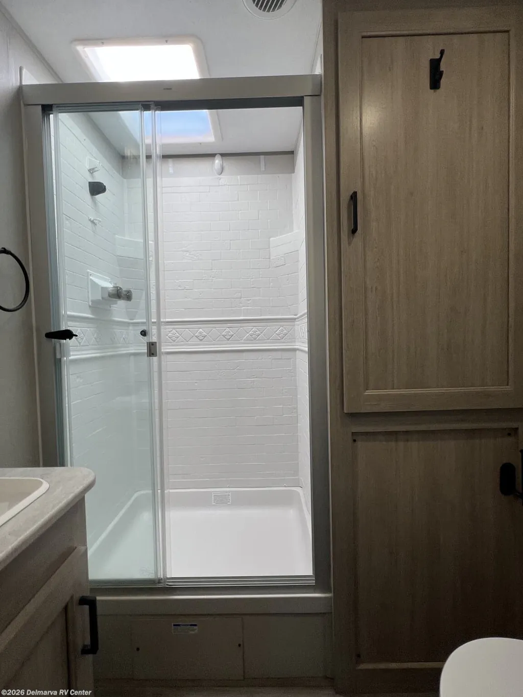 2025 Coachmen Catalina Legacy Edition 323MAZE, Photos photo 14