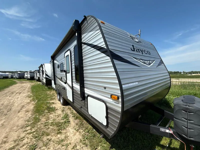 2021 Jayco Jay Flight SLX 8 224BH dealer photo 1 from Kunes RV