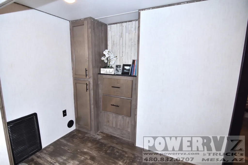 2021 Forest River Sabre 36BHQ, Photos photo 31