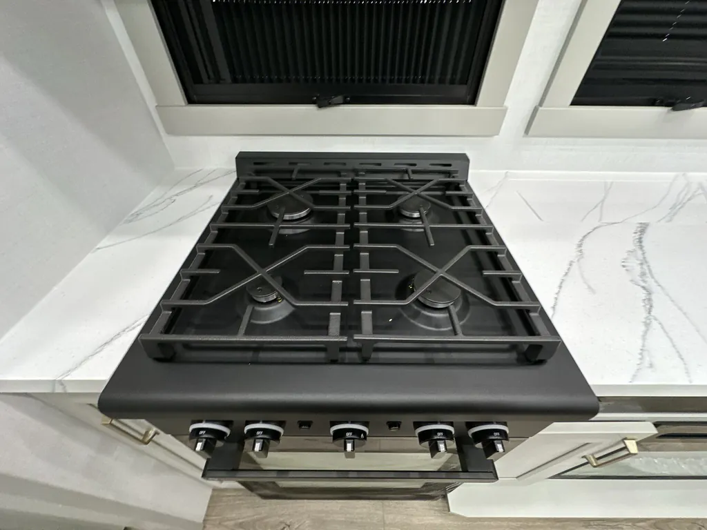 2026 Brinkley Model G 3520, Photos photo 18