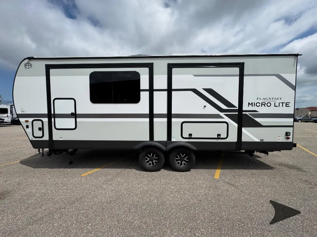 2026 Forest River Flagstaff Micro Lite 25MBR, Photos photo 8