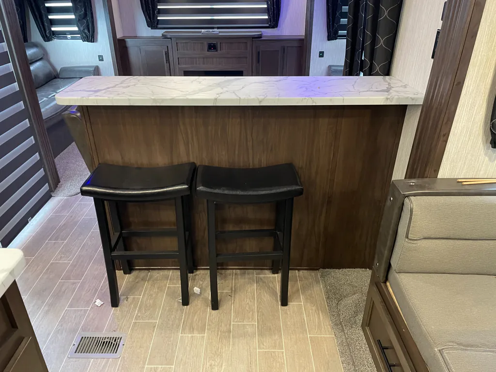 2020 Forest River Cherokee 306MM, Photos photo 12