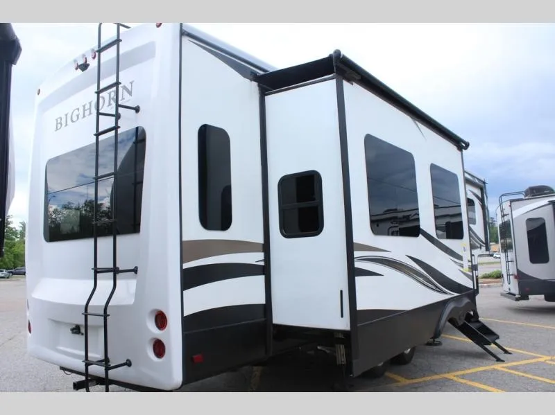 2019 Heartland Bighorn 3160EL - Photo 4
