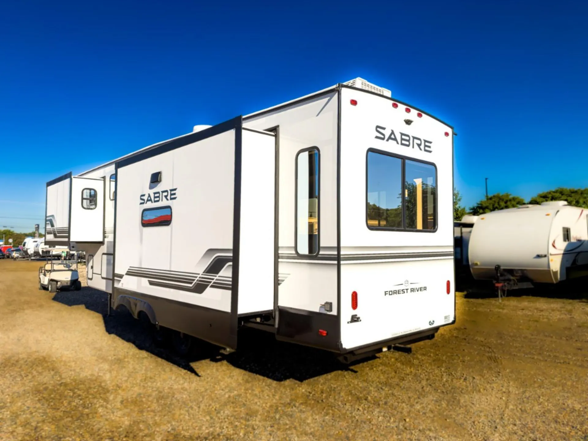 2027 Forest River Sabre 32RL — Photo 8