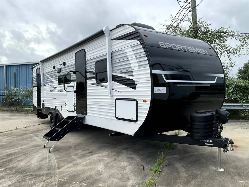 2027 KZ RV Sportsmen SE 261BHKSE - Photo 2