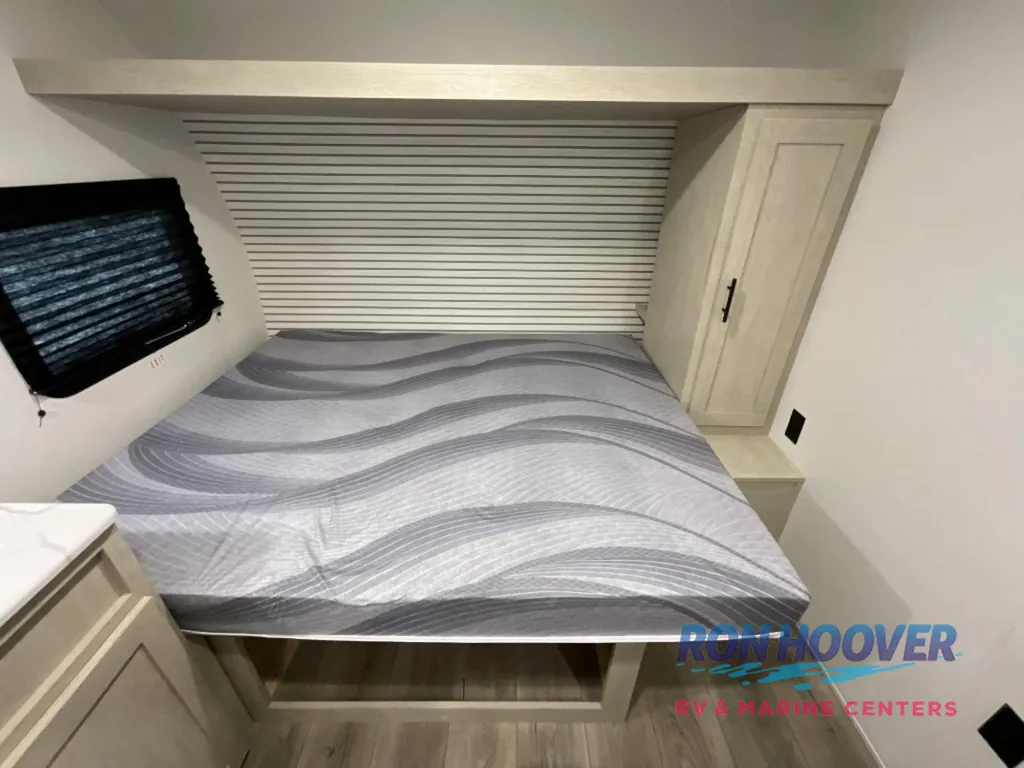 2026 Shasta Compact 17DB, Photos photo 21