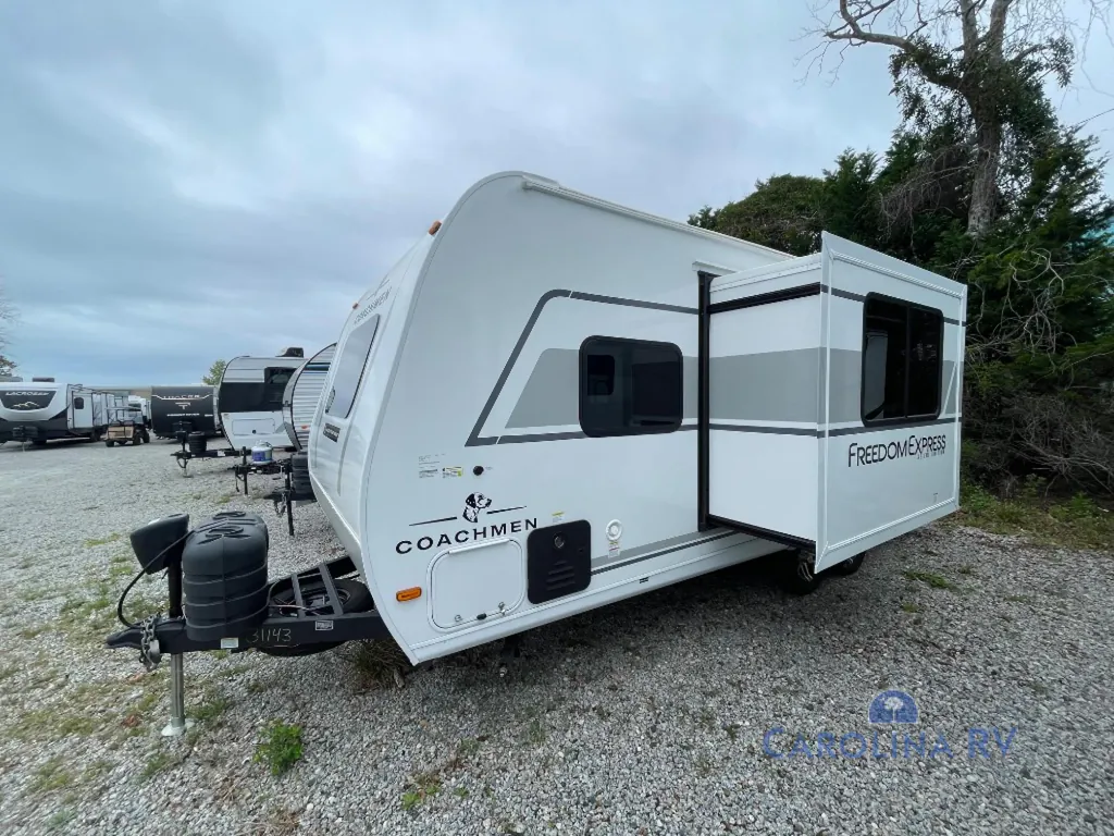 2026 Coachmen Freedom Express Select 21SE, Photos photo 4