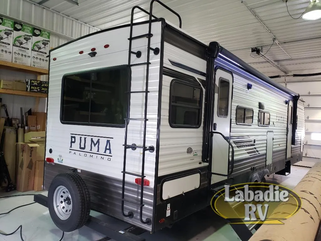 2023 Palomino Puma 29RDBS - Photo 4