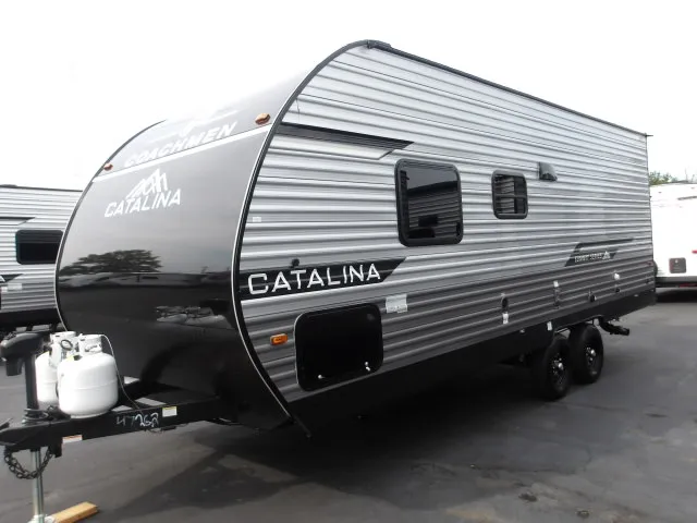 2026 Coachmen Catalina Summit Series 8 211BH - Photo 3