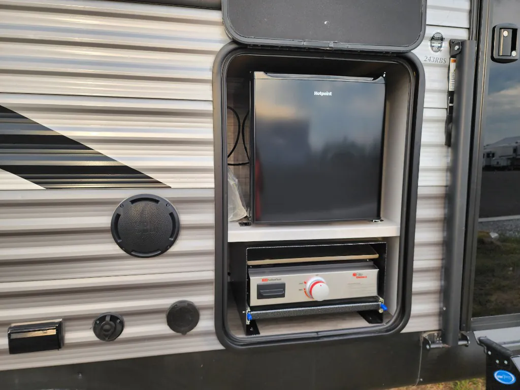 2025 Coachmen Catalina Legacy Edition 243RBS, Photos photo 11