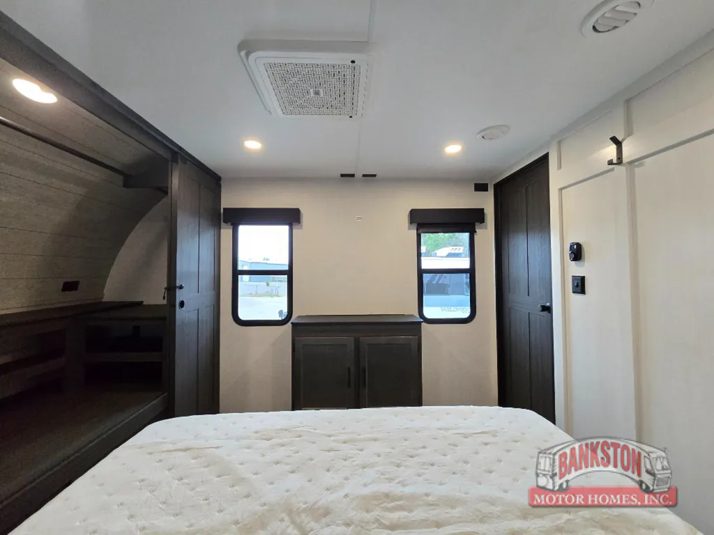 2026 Venture RV Stratus SR302VBH, Photos photo 29