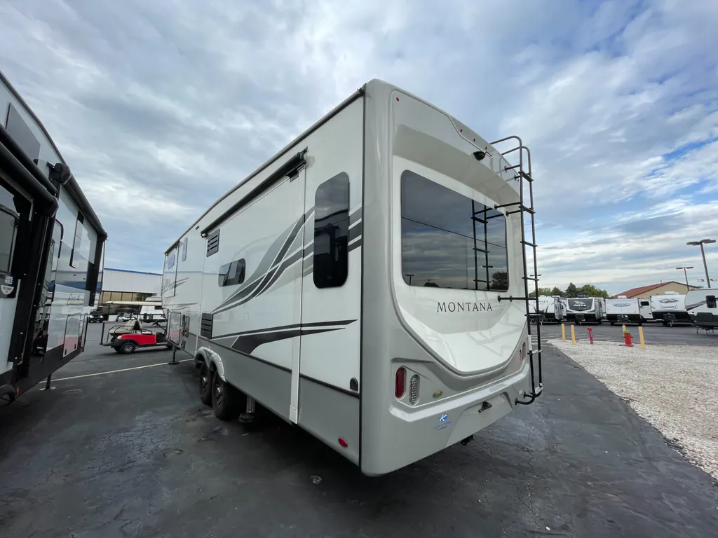 2022 Keystone Montana 3231CK, Photos photo 18