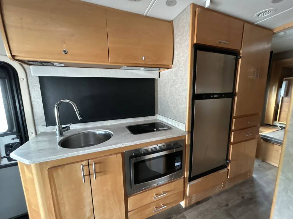 2018 Tiffin Wayfarer 24 QW, Photos photo 16
