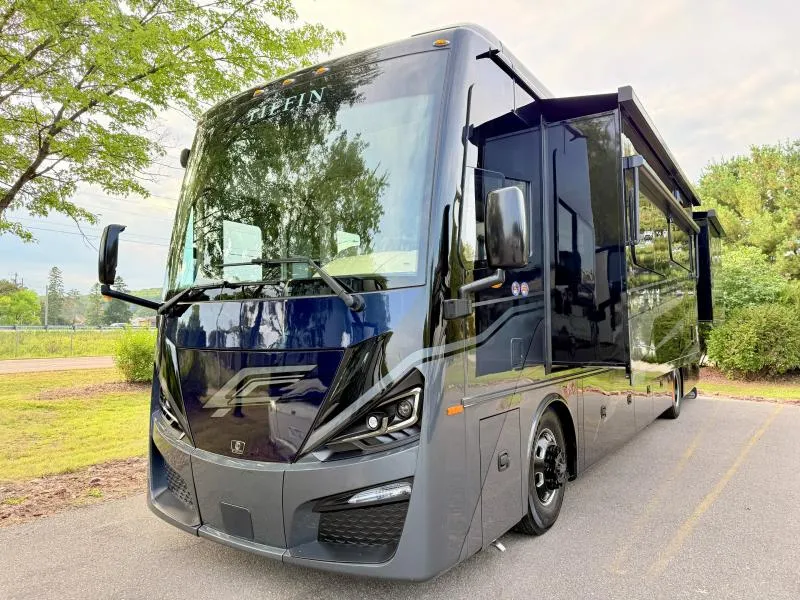 2026 Tiffin Phaeton 40 IH - Photo 3