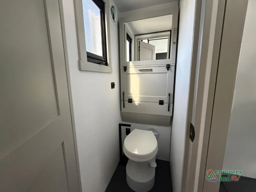 2026 Brinkley Model G 4150, Photos photo 27